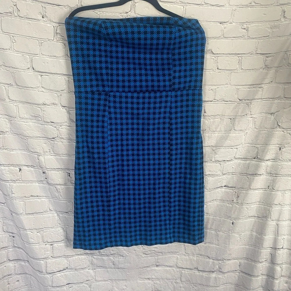 5/$20 Women’s Go International Houndstooth Strapless Dress size 12 Black Blue - Picture 2 of 6